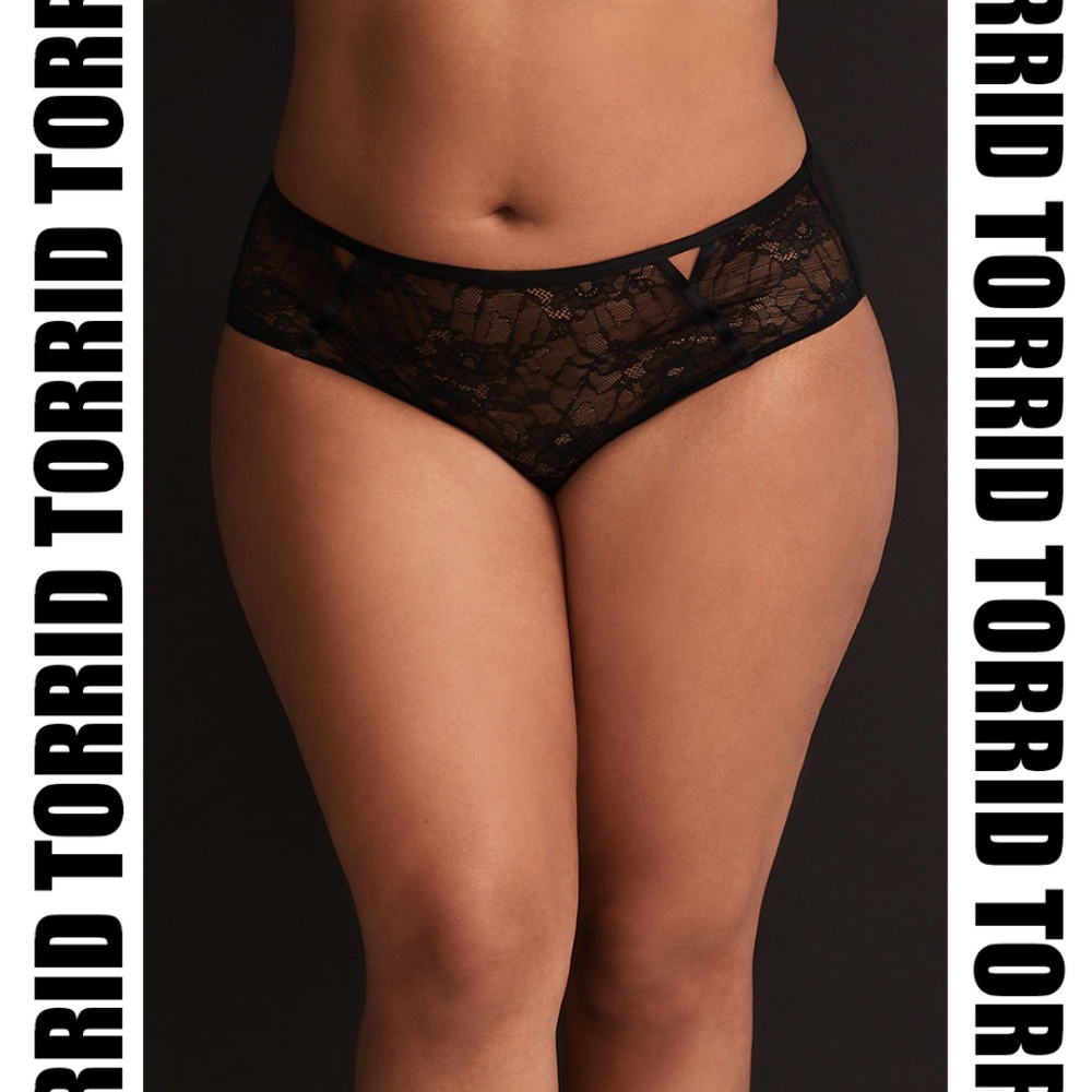 Torrid - Black Lace & Mesh Cutout Hipster NWT